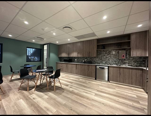 90M² CO-WORKING SPACE TO LET IN CENTURION CENTRAL